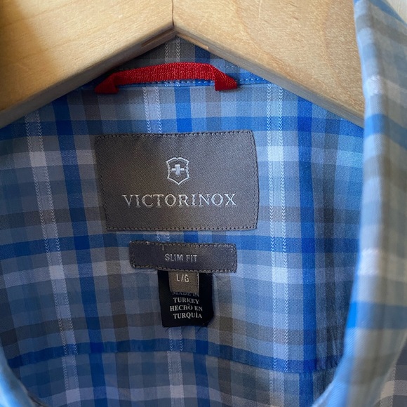 VICTORNOX Men’s Short Sleeve Summer Shirt - Picture 5 of 5
